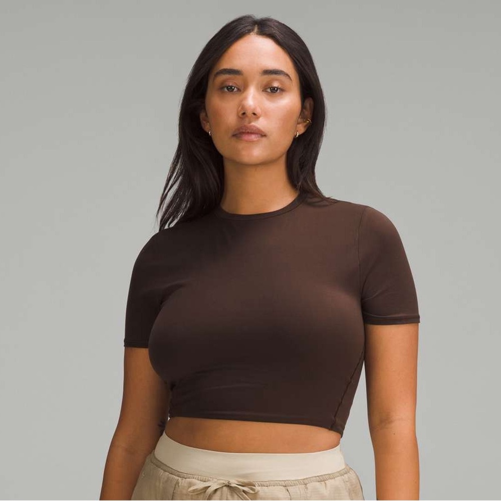 Lululemon Wundermost Ultra-Soft Nulu Crewneck Cropped T-Shirt